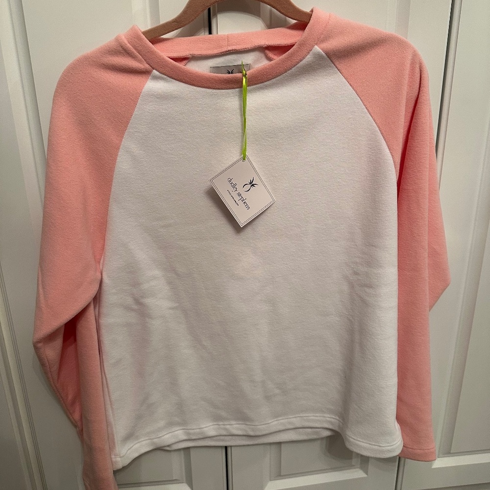 NWT Dudley Stephens Cove crewneck